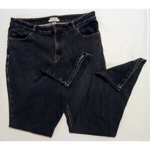 L.L. Bean Women’s Dark Wash Classic Fit Denim Blue Jeans Regular SIZE 10